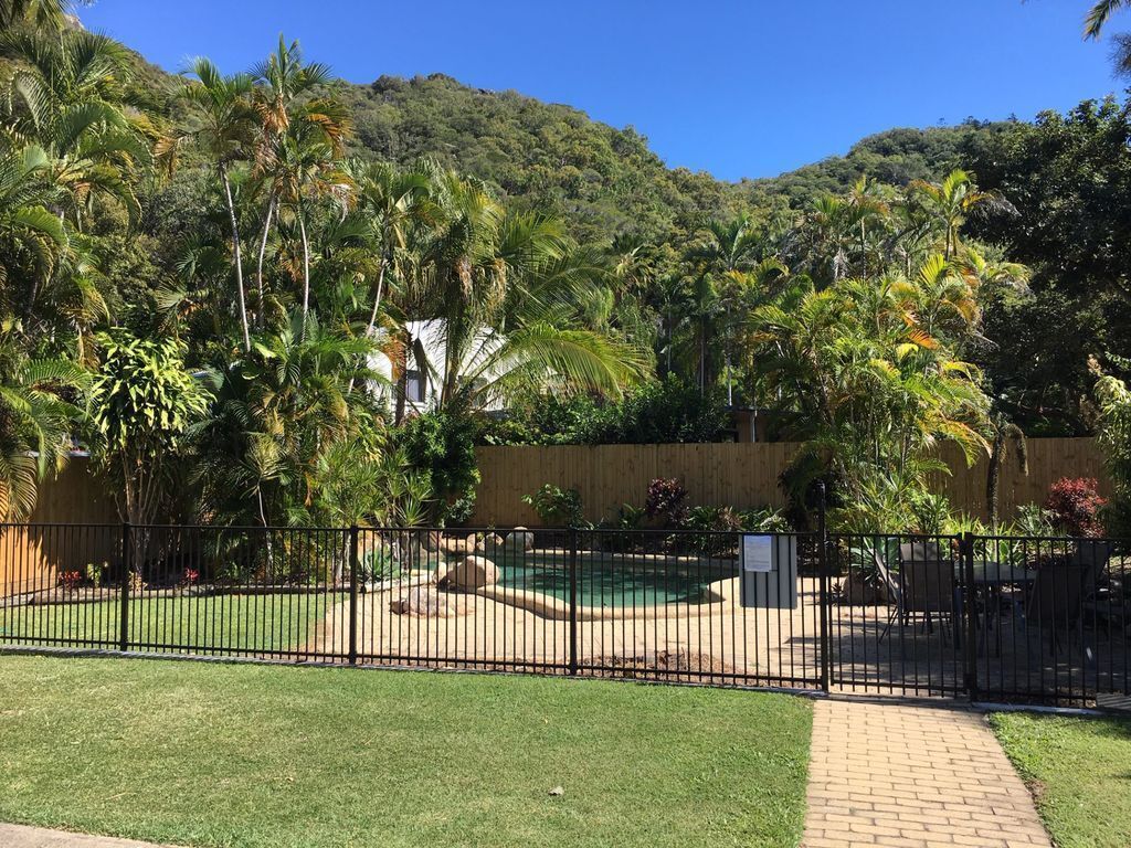 Island View Apt 1 – Arcadia, QLD