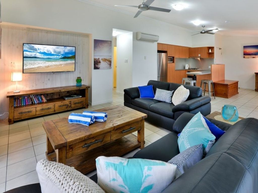 Oasis 19, Hamilton Island