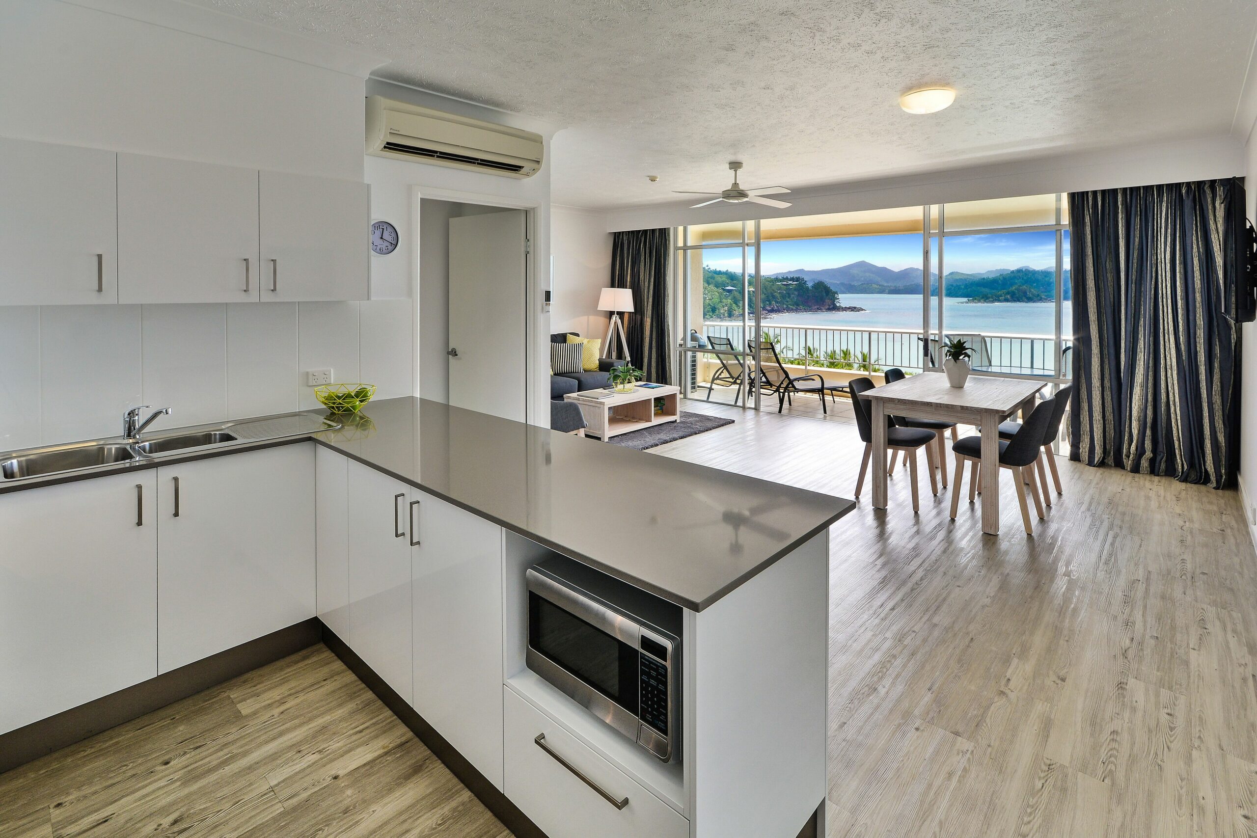 Whitsunday Apartment on Level 6