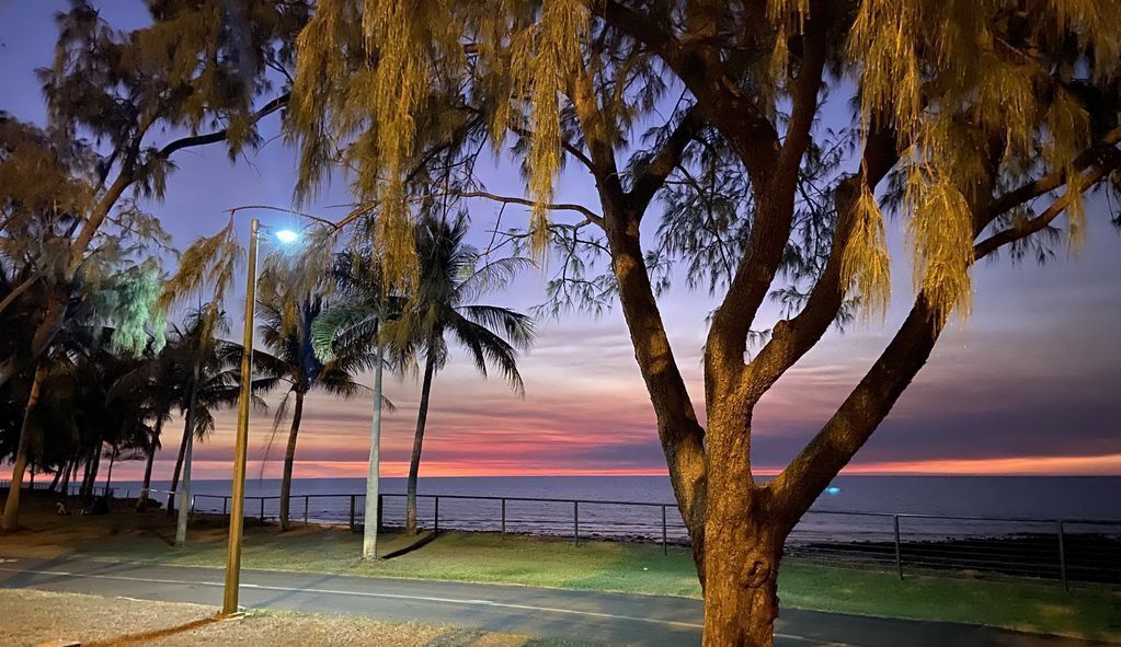 Sunset on Nightcliff - Panoramic Foreshore Views