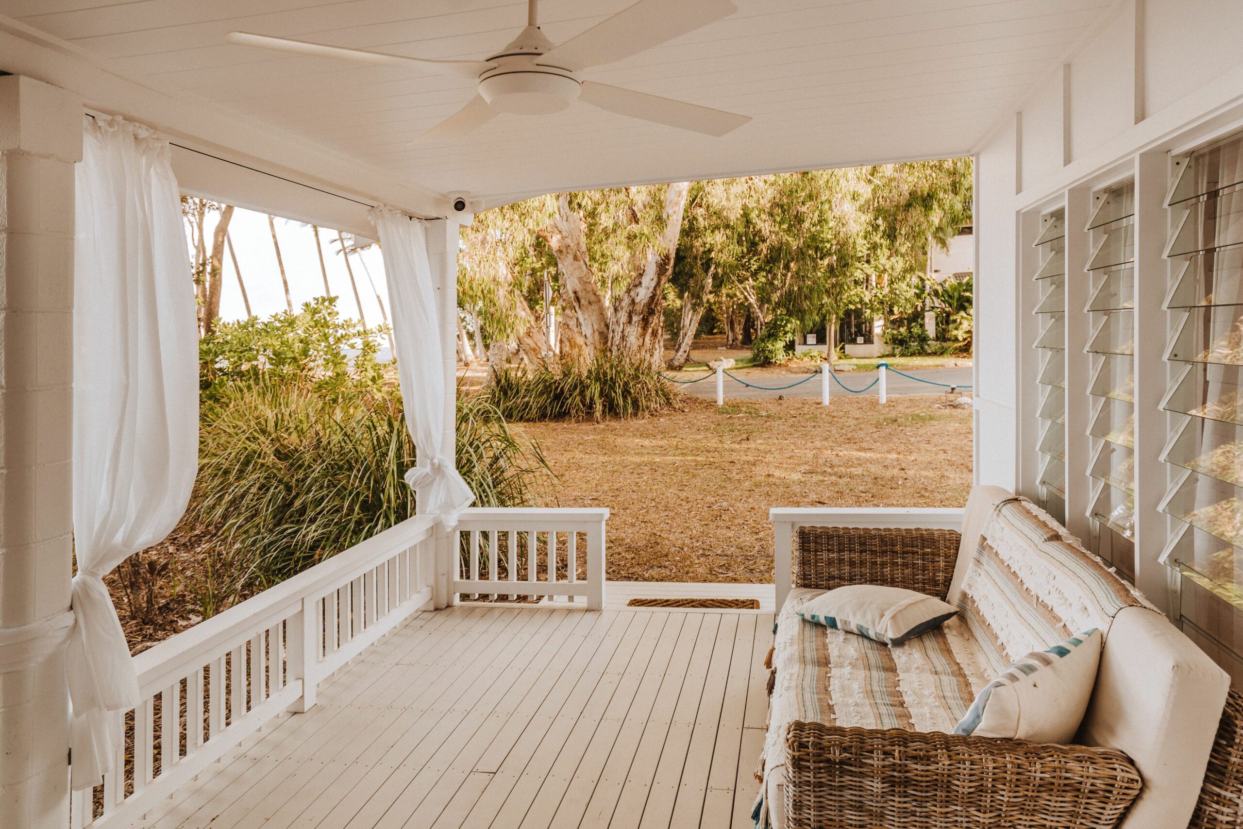 Beachfront Cottage on the World Famous 4 Mile Beach, Port Douglas