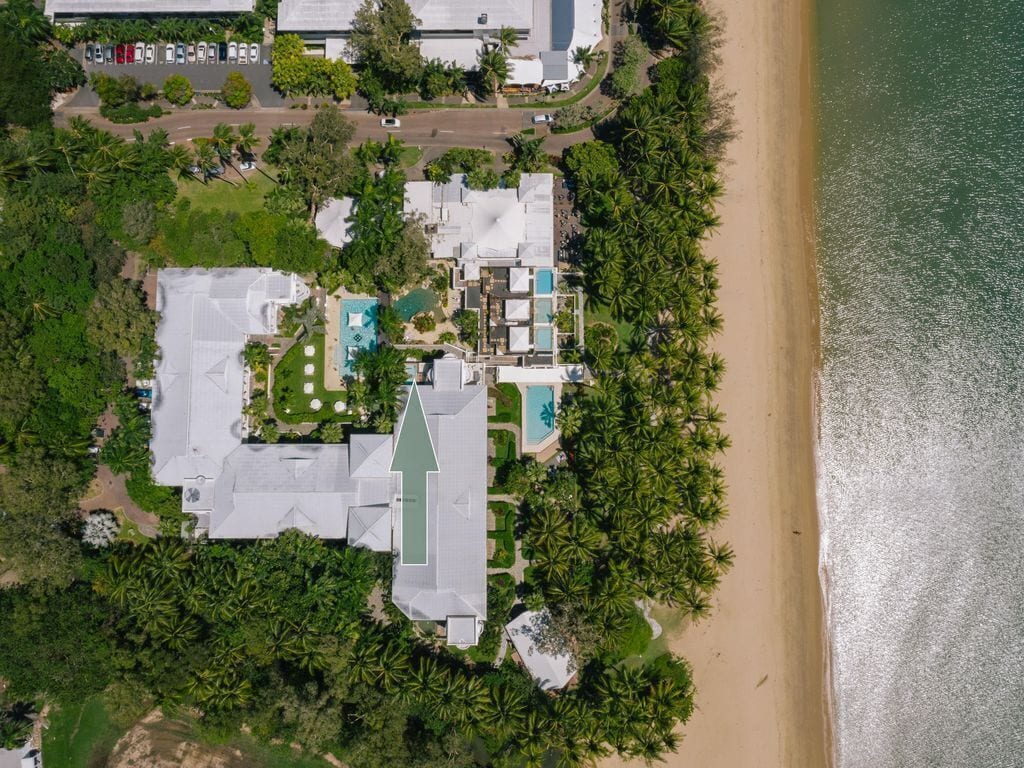 48 Alamanda, Palm Cove - Absolute Beachfront Apartment In Alamanda Resort With Private Pool