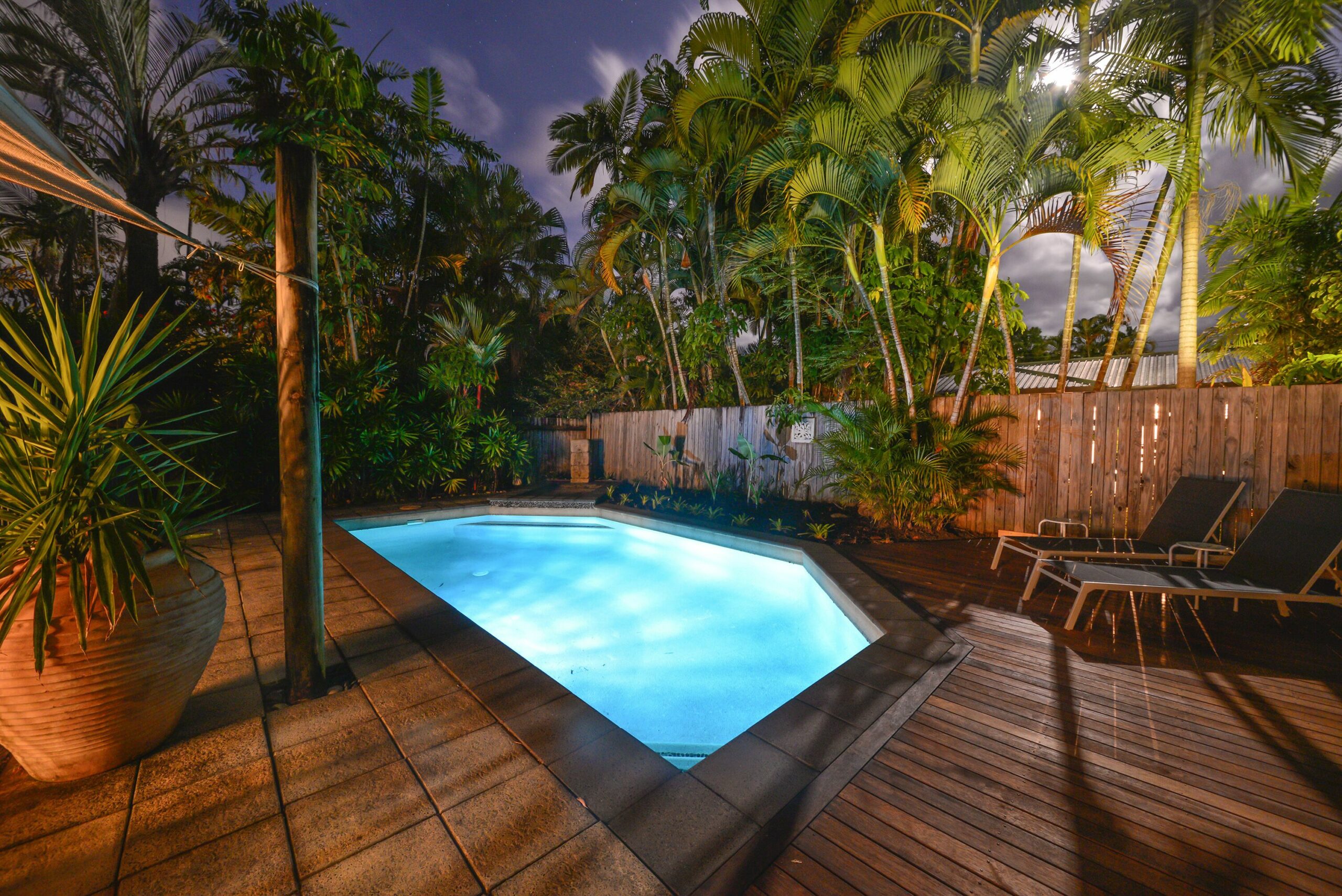 "seaclusion" Private Pool Villa in Port Douglas