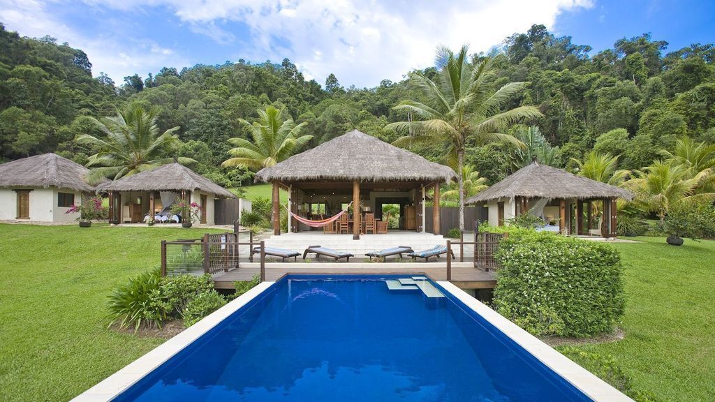 Bali Hai - secluded but close to amenities