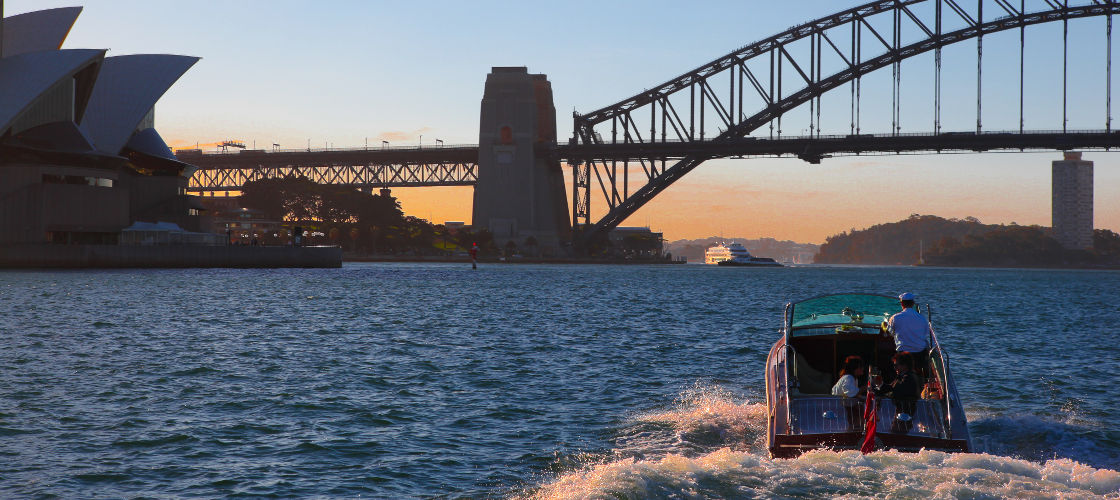 Luxury Sydney Highlights Private Cruise