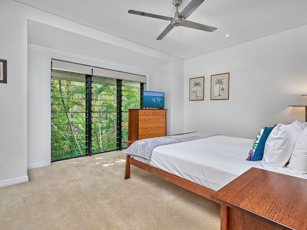 The Villa Port Douglas - 3 Beds, 3.5 Baths, Courtyard, Wifi, Netflix, Foxtel