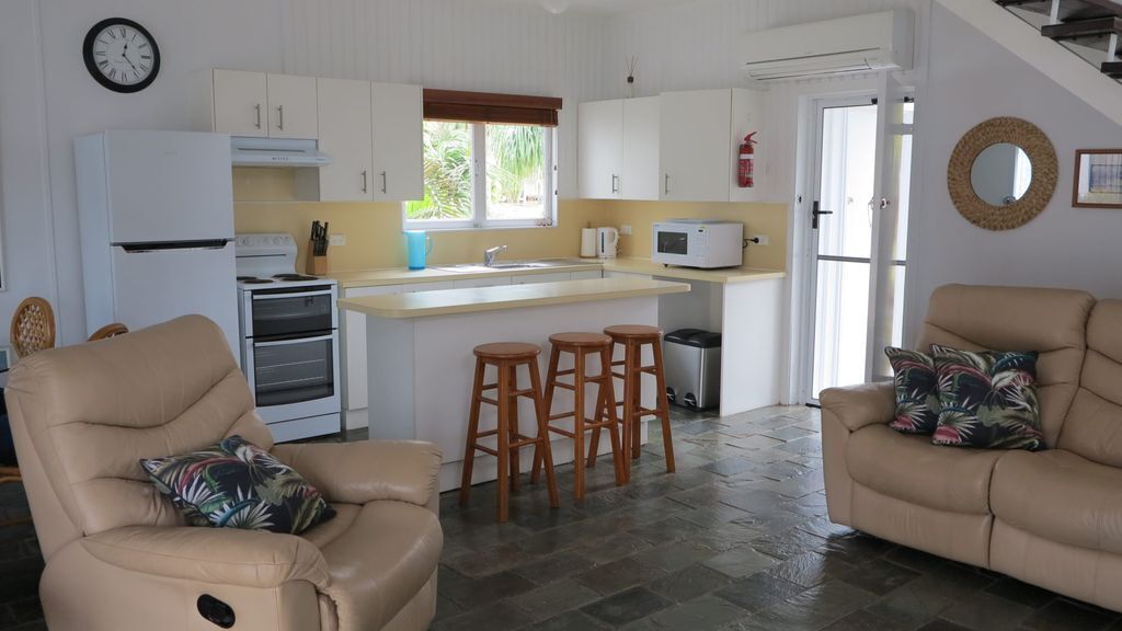 Caversham Unit 2 - Arcadia, QLD