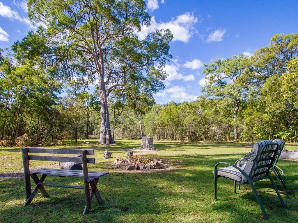 Ballantines - Bush n Beach Acreage Retreat