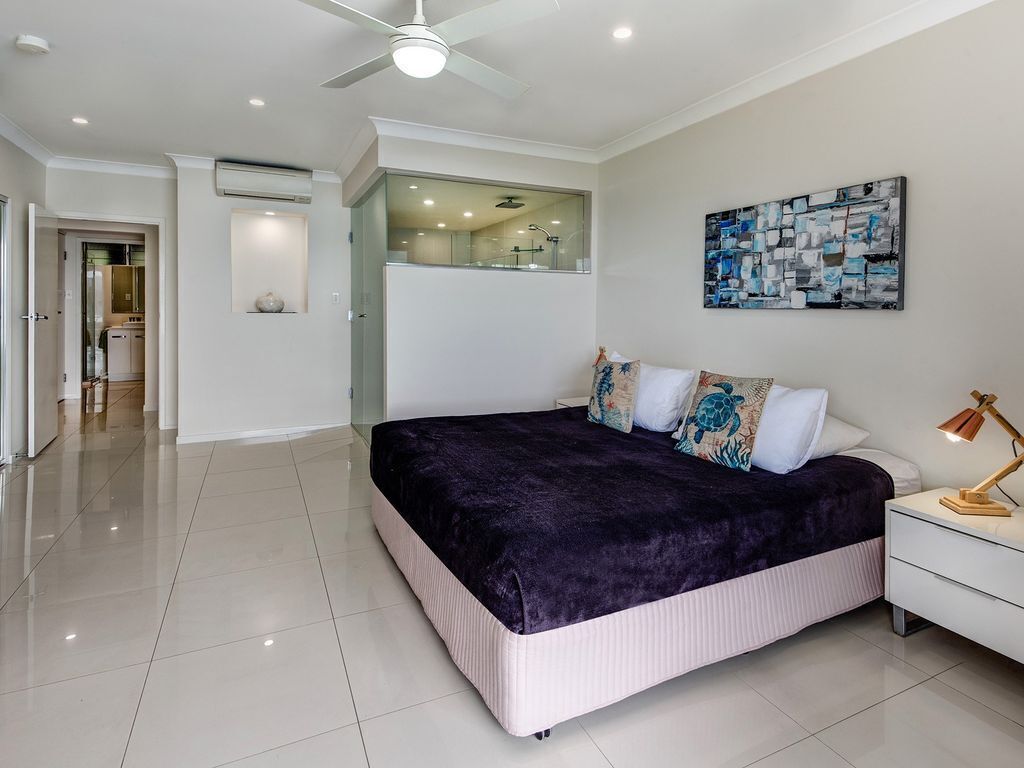 Frangipani 207 - Beachfront Apartment on Hamilton Island