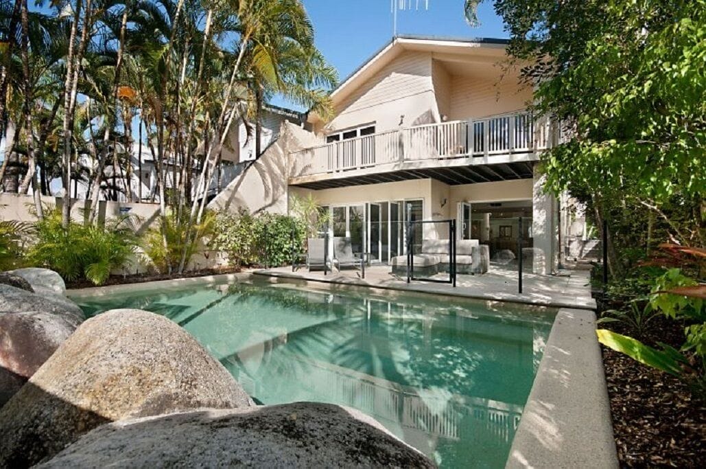 Port Douglas Condo on the Beach