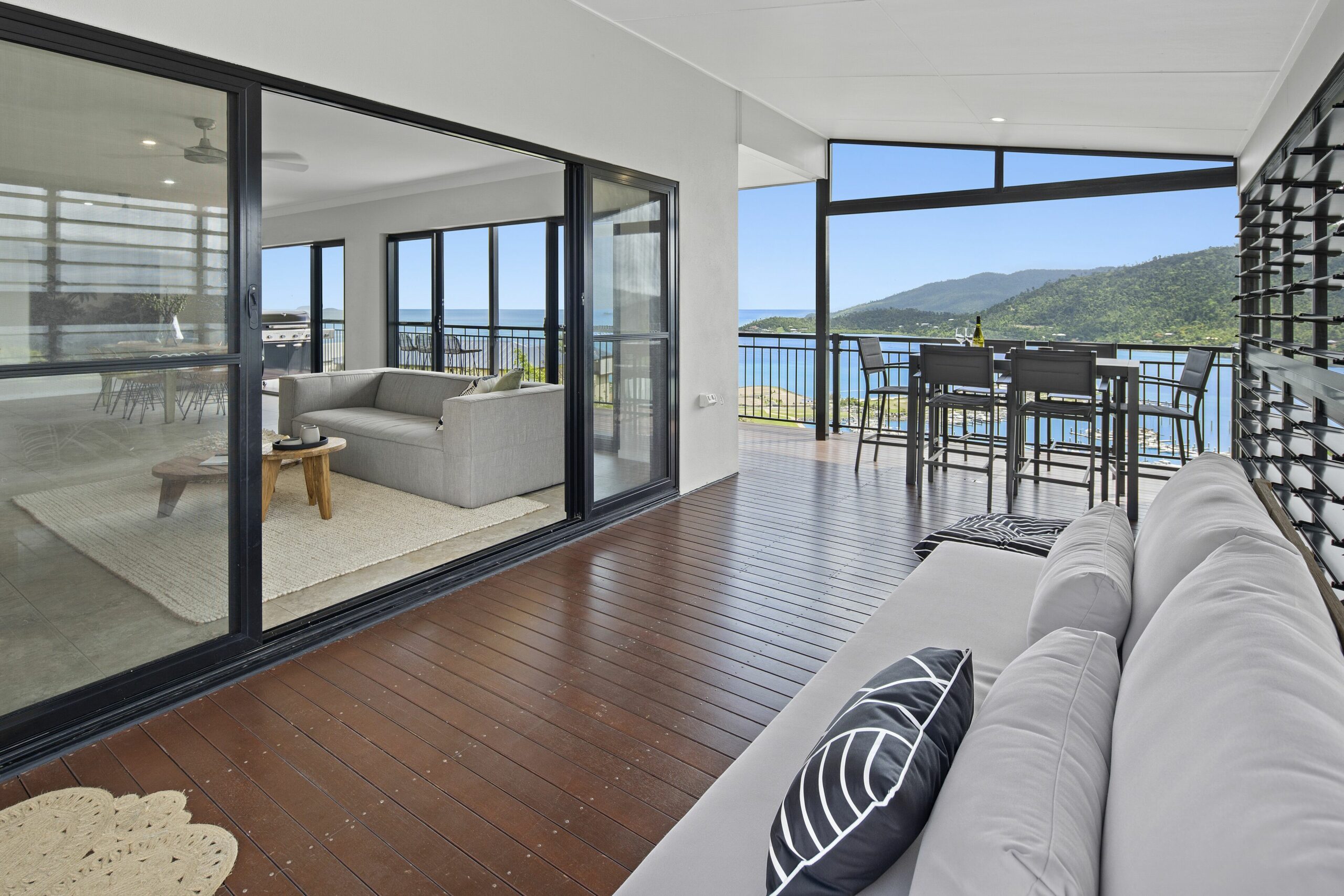 Airlie's Best View - Free Unlimited Wi Fi and Foxtel