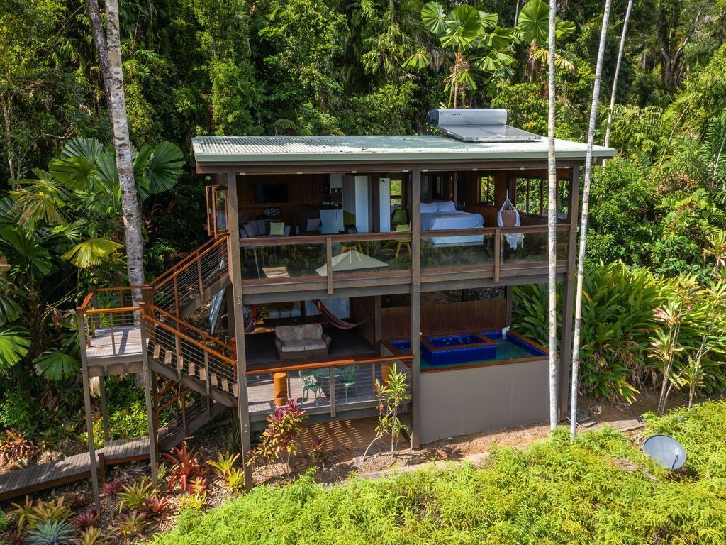 Daintree Holiday Homes - La Vista - Ocean Views With Private Pool & Jet Spa