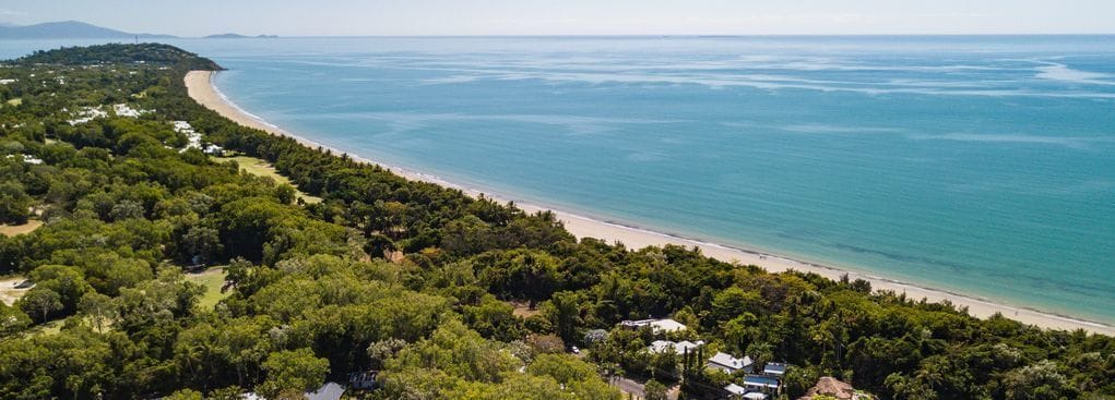 Jamaica Beach House, Near the Beach. A Magical Home you Will Fall in Love With!