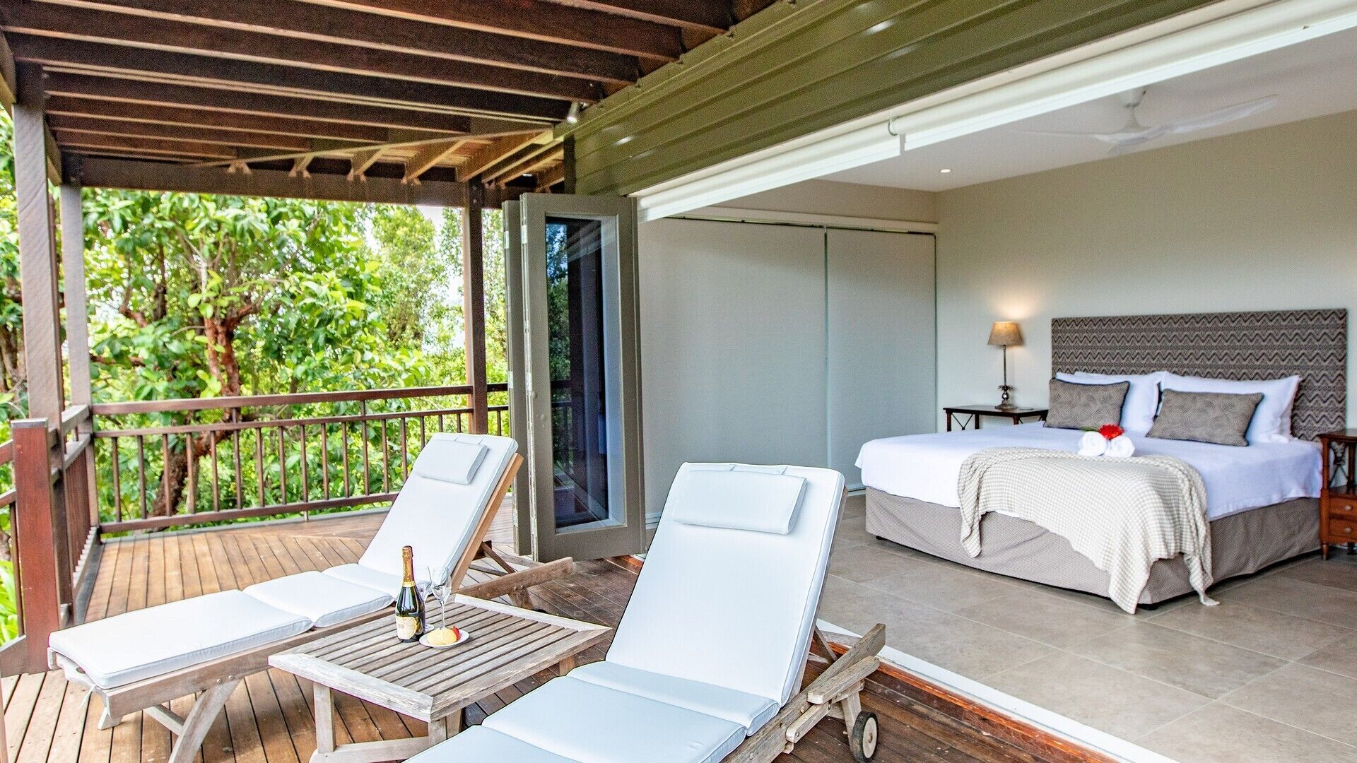 Bangalow - Luxurious Residence Port Douglas