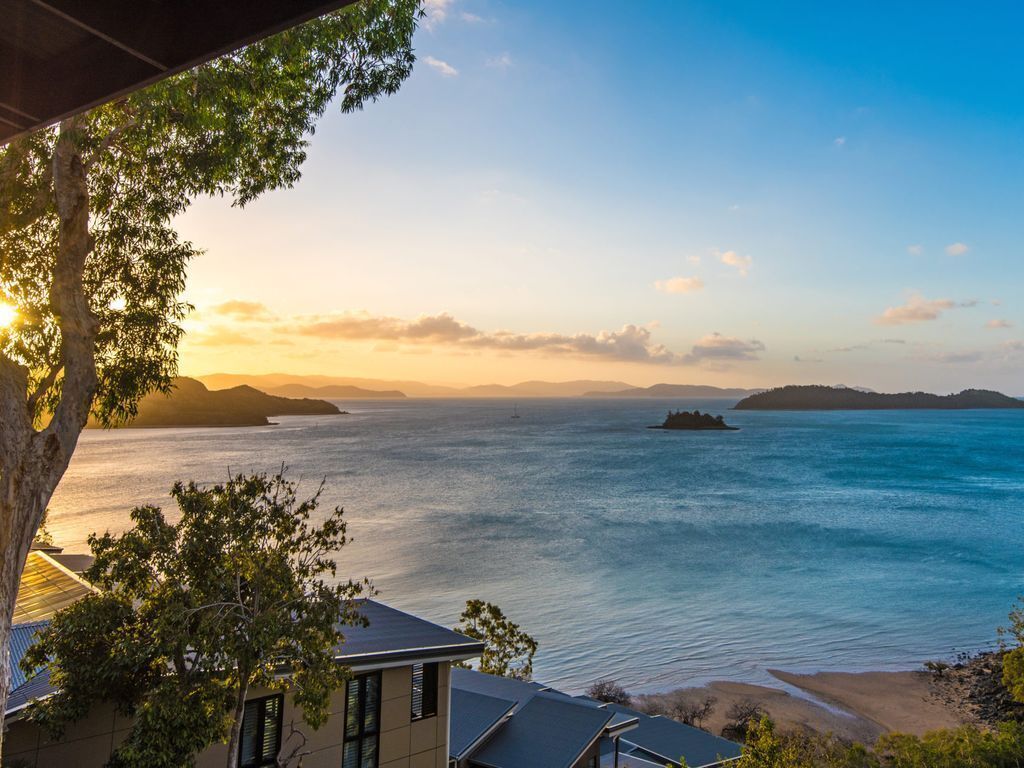 3 The Panorama Hamilton Island 2 Bedroom 2 Bathroom Ocean View Modern Apartment