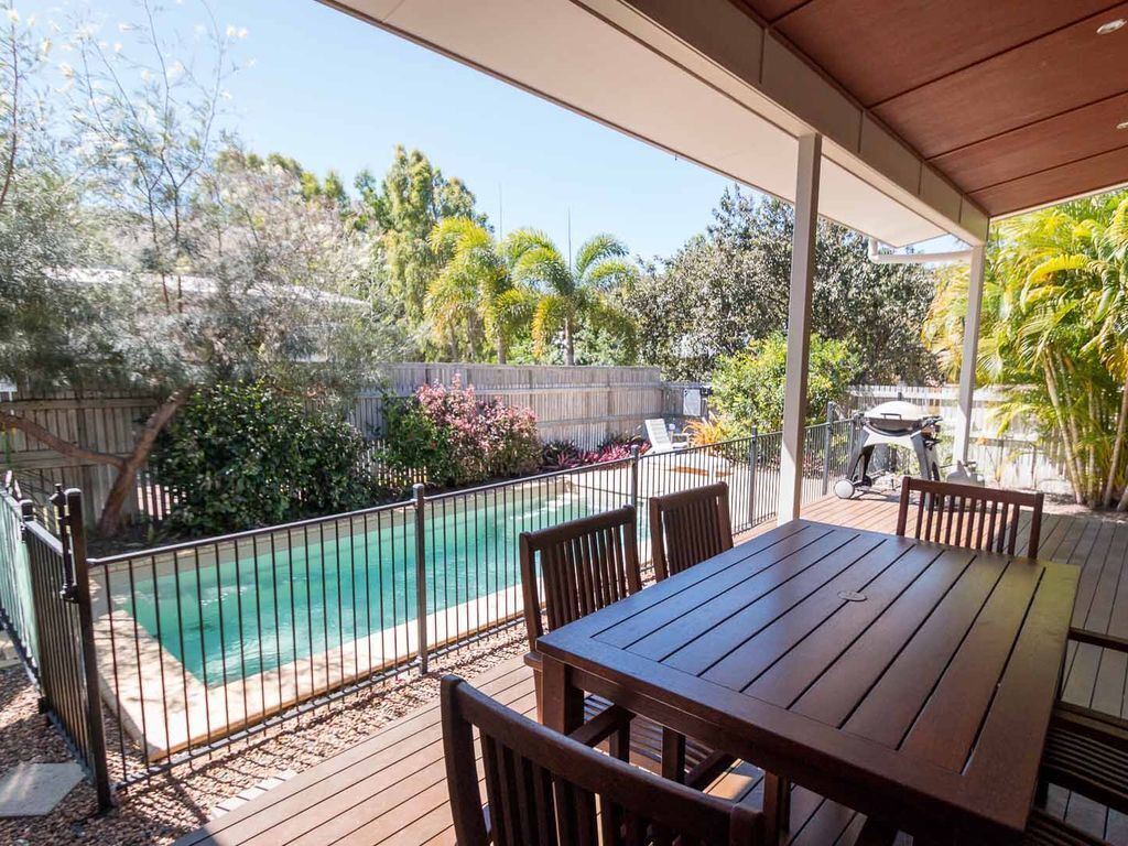 Barefoot Beach House, Horseshoe Bay