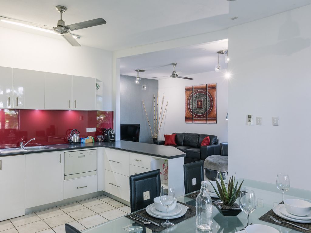 Cityside Apartment – 2 Bedroom With Private Courtyard