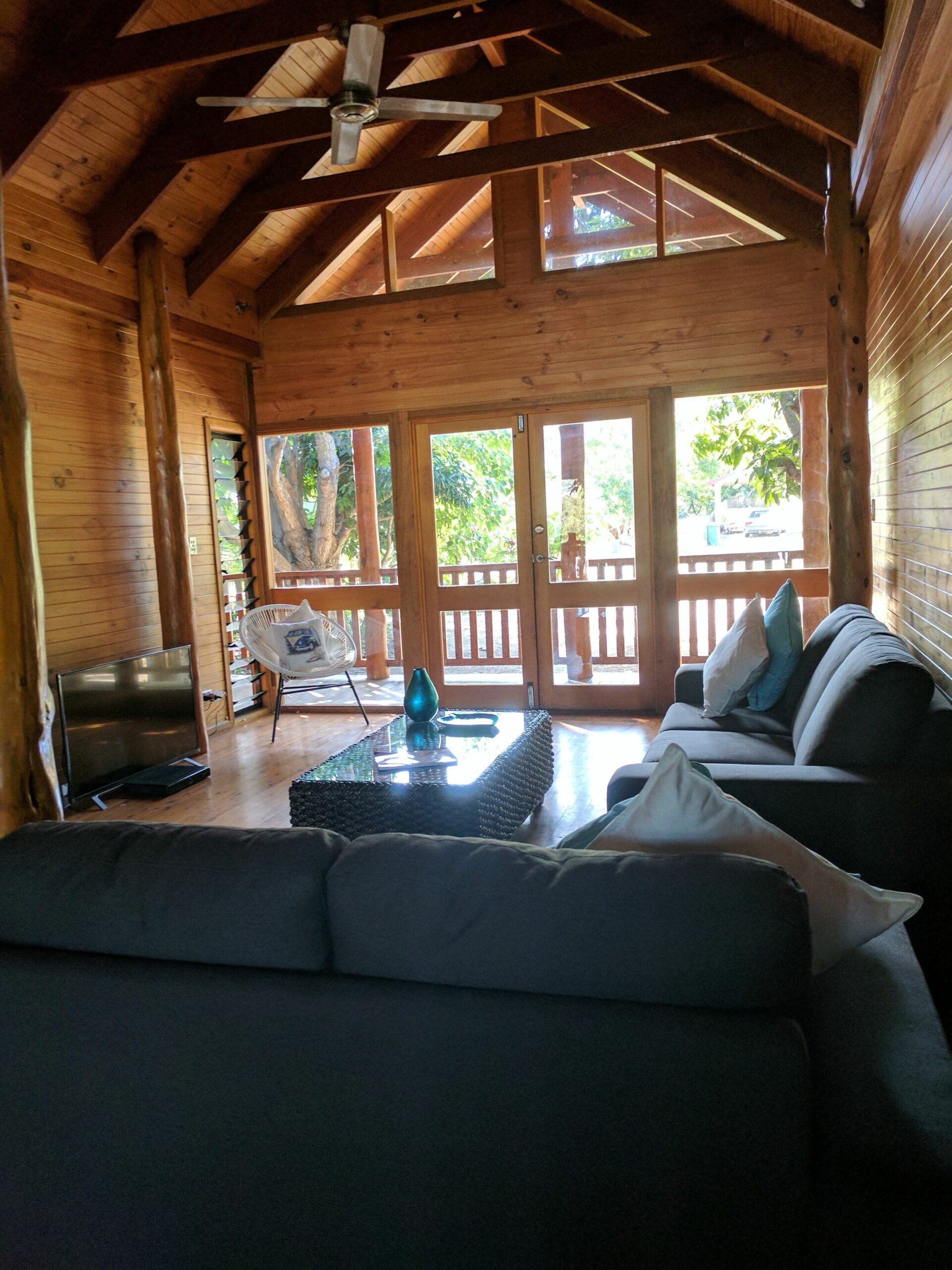 Mango Cottage Magnetic Island_sleeps 6