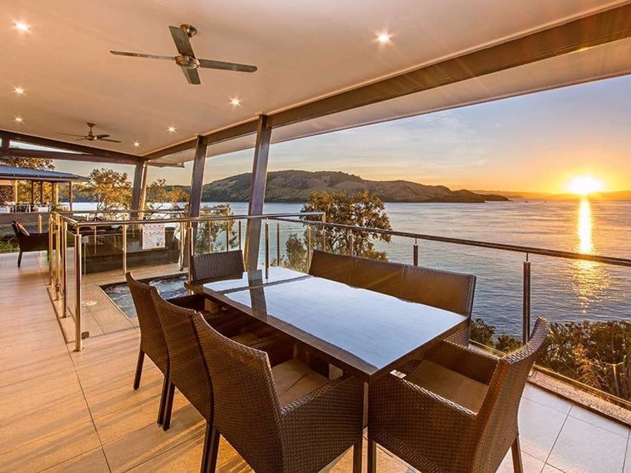 Edge Penthouse – Stunning Penthouse on Hamilton Island