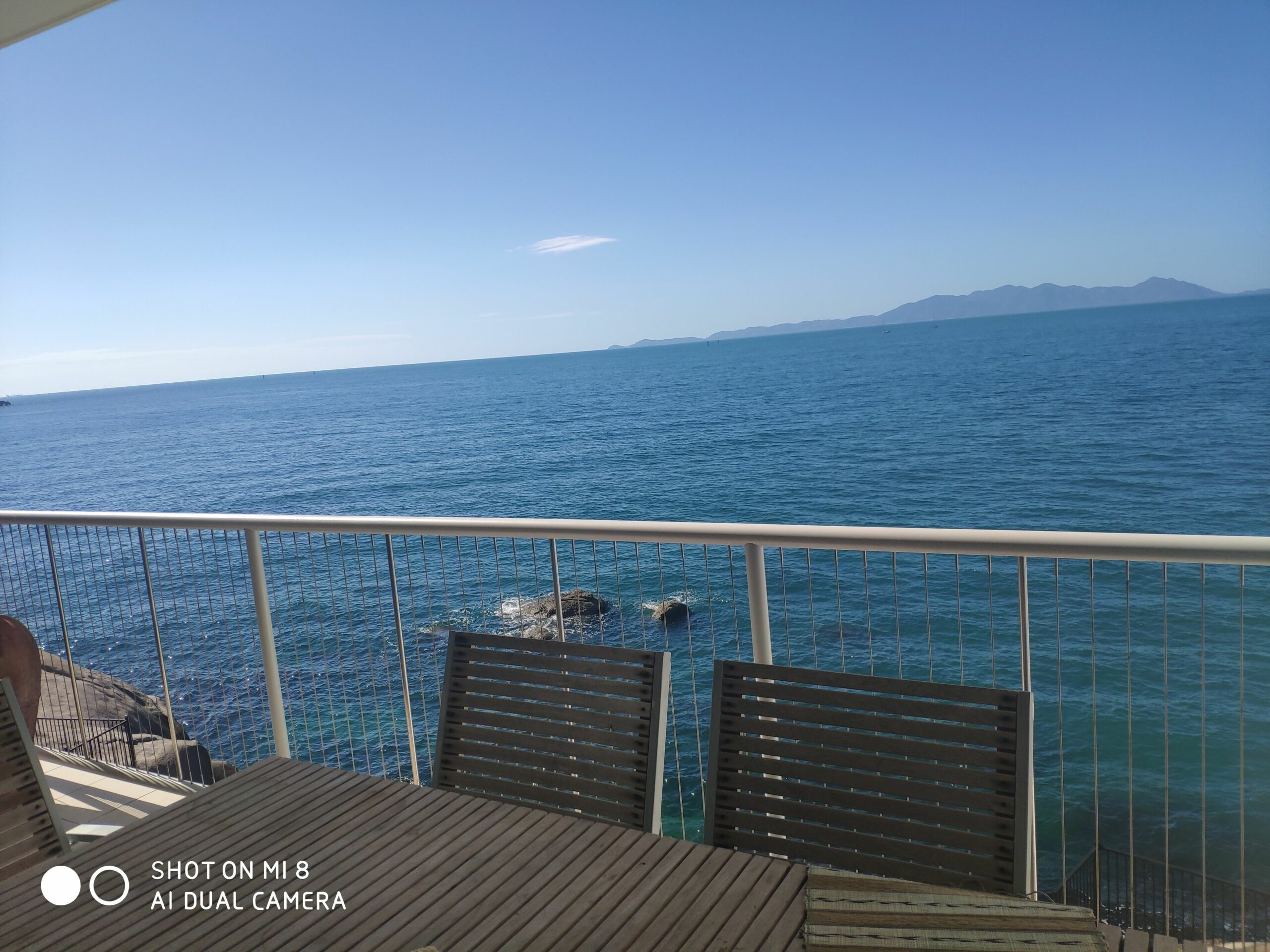 Best at Bright Point 4 Bedroom Absolute Waterfront Apartment