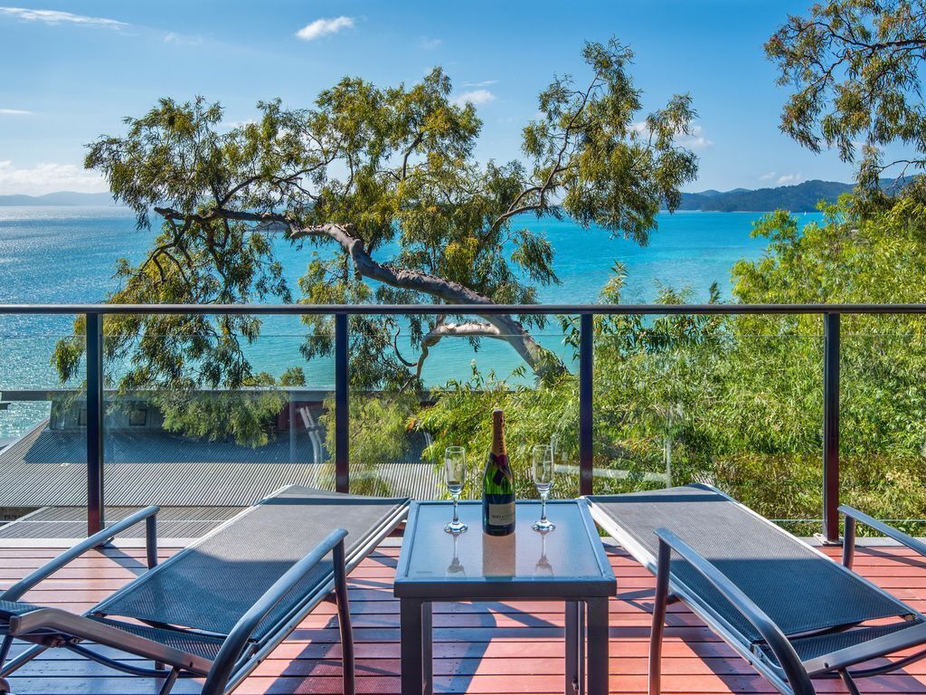 Shorelines 14 - Seaview Apartment on Hamilton Island