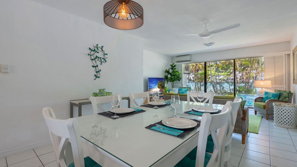 Absolute Beachfront in Port Douglas