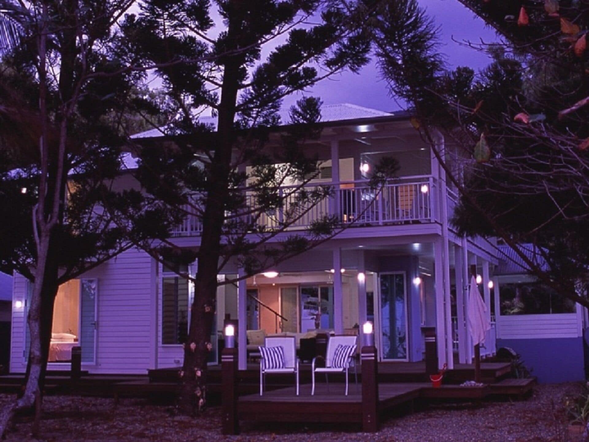 The Pines on Oak Beach - Absolute Beachfront