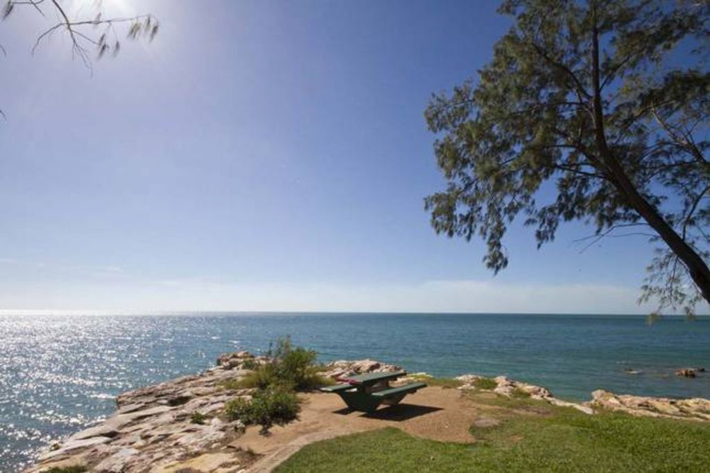 Sunset on Nightcliff - Panoramic Foreshore Views