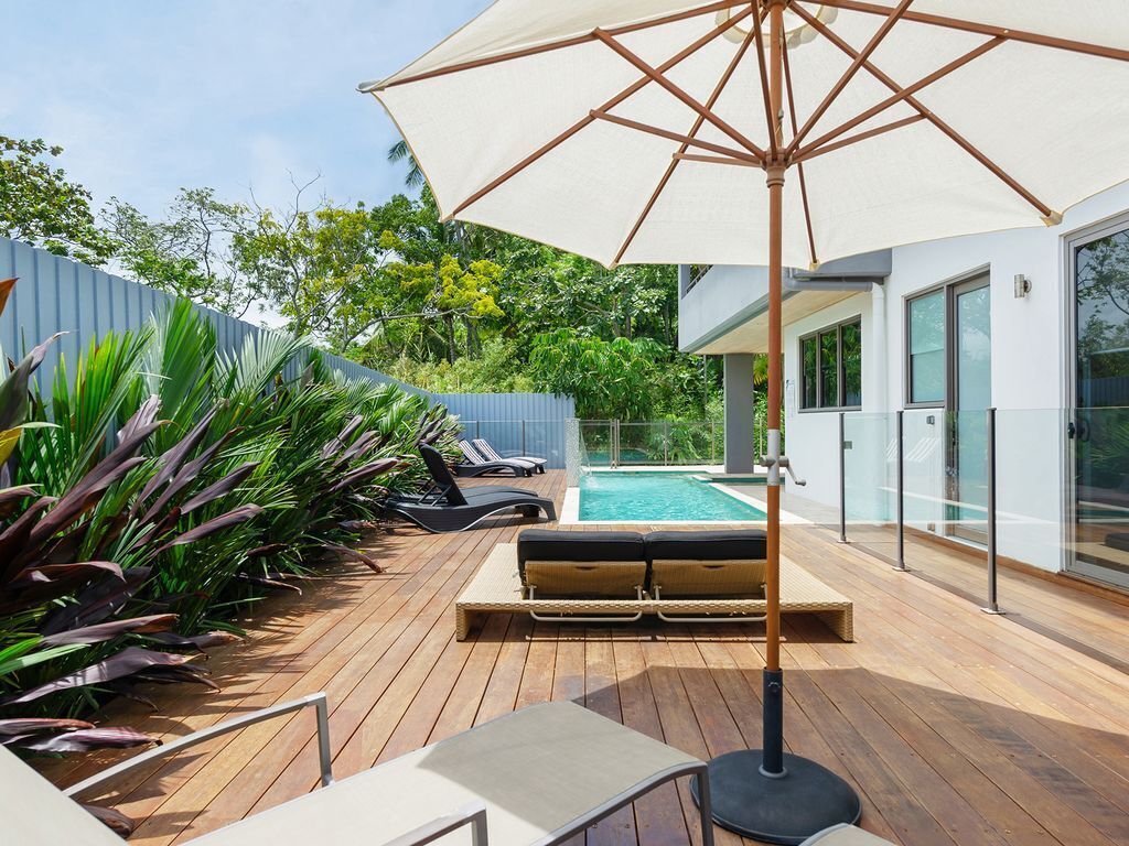 3-23 Murphy St Luxury Villa