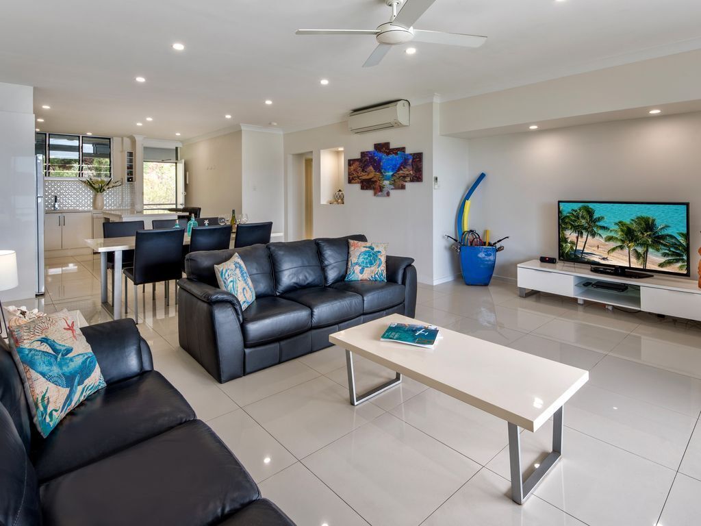 Frangipani 207 - Beachfront Apartment on Hamilton Island