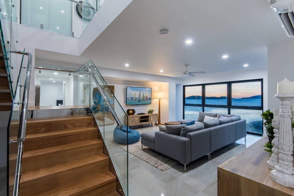 Hidden Cove 6 - Stunning Seaview Apartment on Hamilton Island