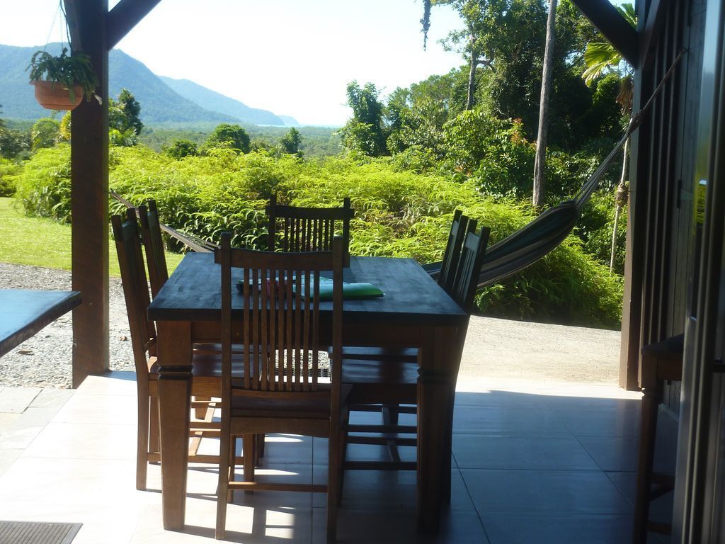 Daintree Holiday Homes - La Vista - Ocean Views With Private Pool & Jet Spa