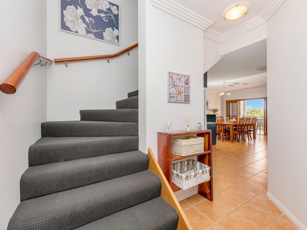 $700pw Ocean Breeze, Strand Waterview!!