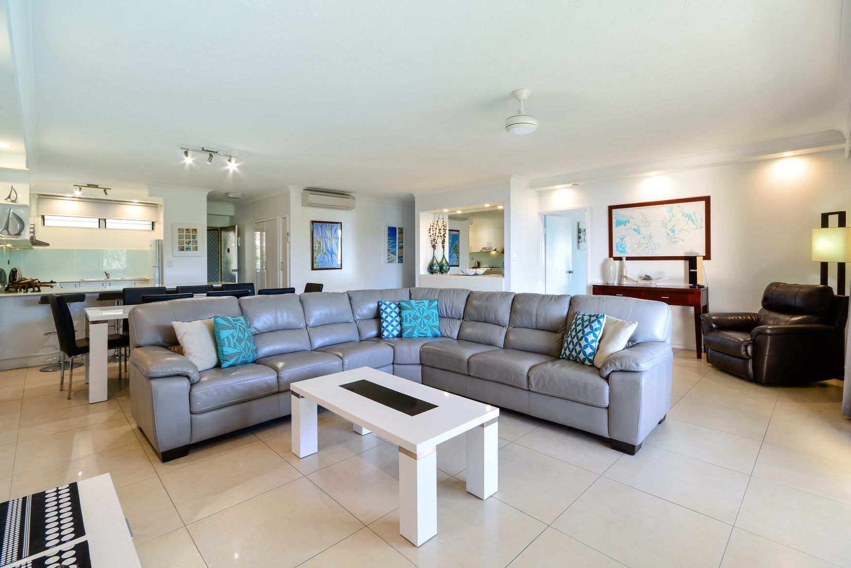 Ponciana 101 Hamilton Island Centrally Located 3 Bedroom, Plus Buggy