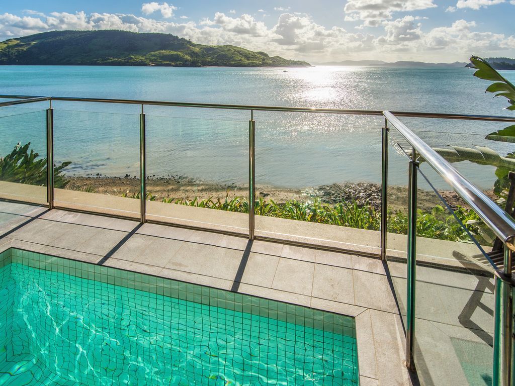 Yacht Club Villa 19 on Hamilton Island