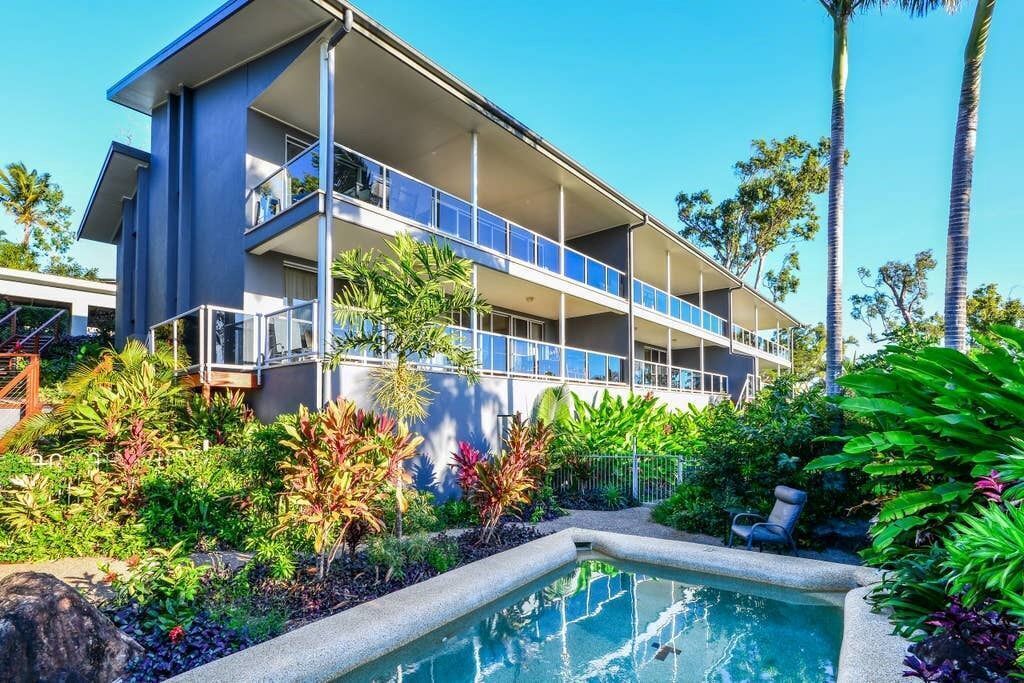 Blue Water Views 6 - Seaview Apartment on Hamilton Island