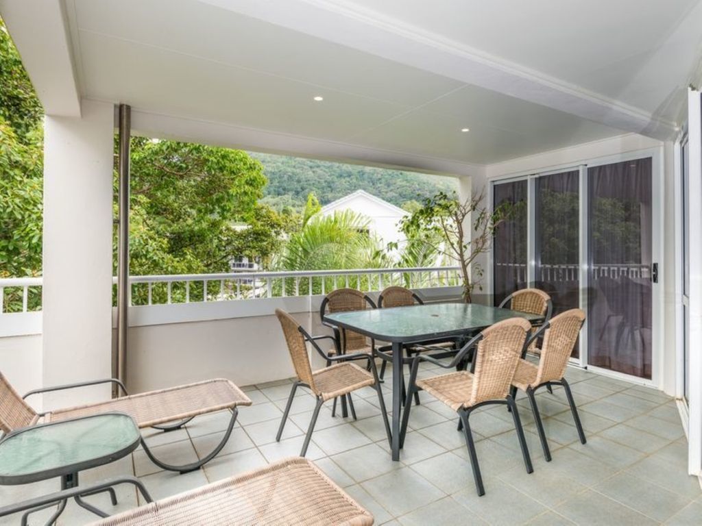 Palm Cove Accommodation