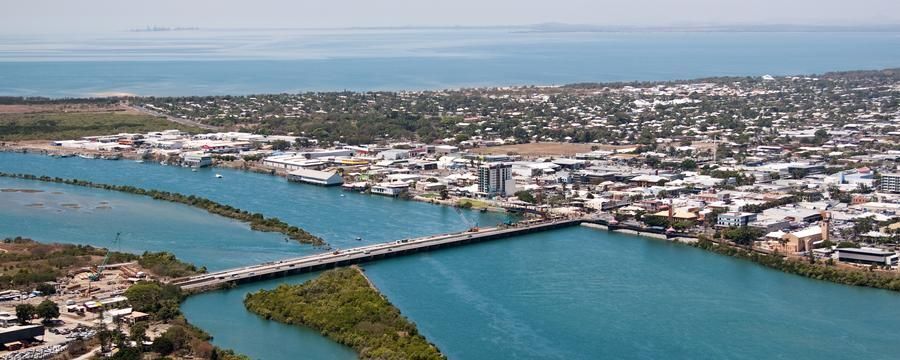 Hotel Room With Balcony Heart of Mackay