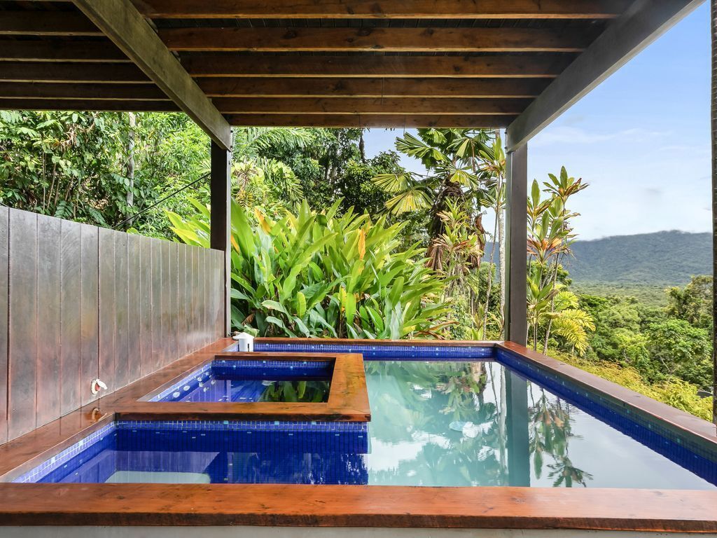 Daintree Holiday Homes - La Vista - Ocean Views With Private Pool & Jet Spa