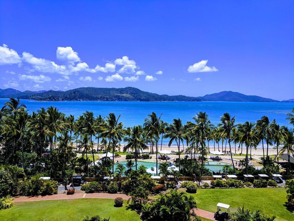 Resort Apartment With Panoramic Beach Views