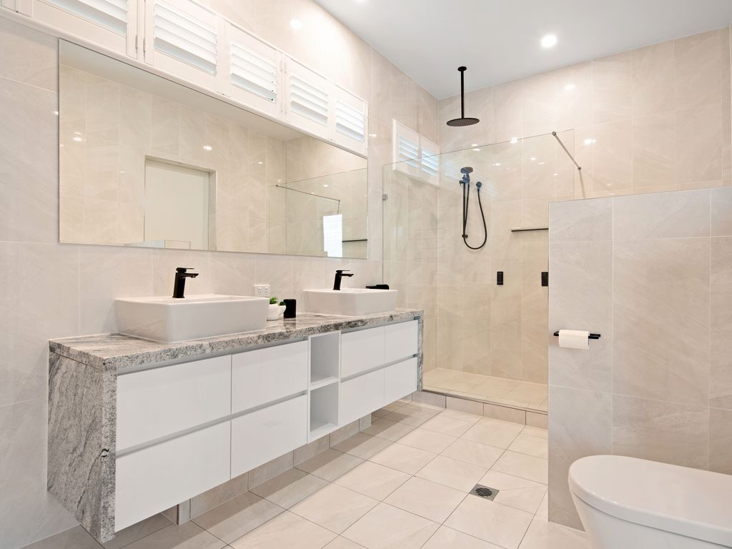 Southwinds - Stunning 7 Bedroom House on Hamilton Island