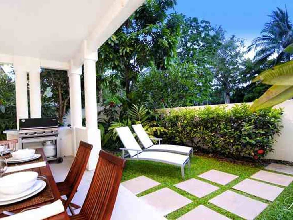 Plantation House 1 Spacious 4 Bedroom House Near Beach Wifi Netflix Telstra TV Playground Pool BBQ