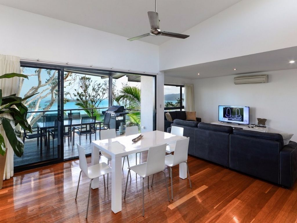 Pinnacle 1 - Seaview Apartment on Hamilton Island