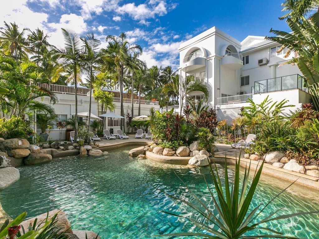 48 Alamanda, Palm Cove - Absolute Beachfront Apartment In Alamanda Resort With Private Pool