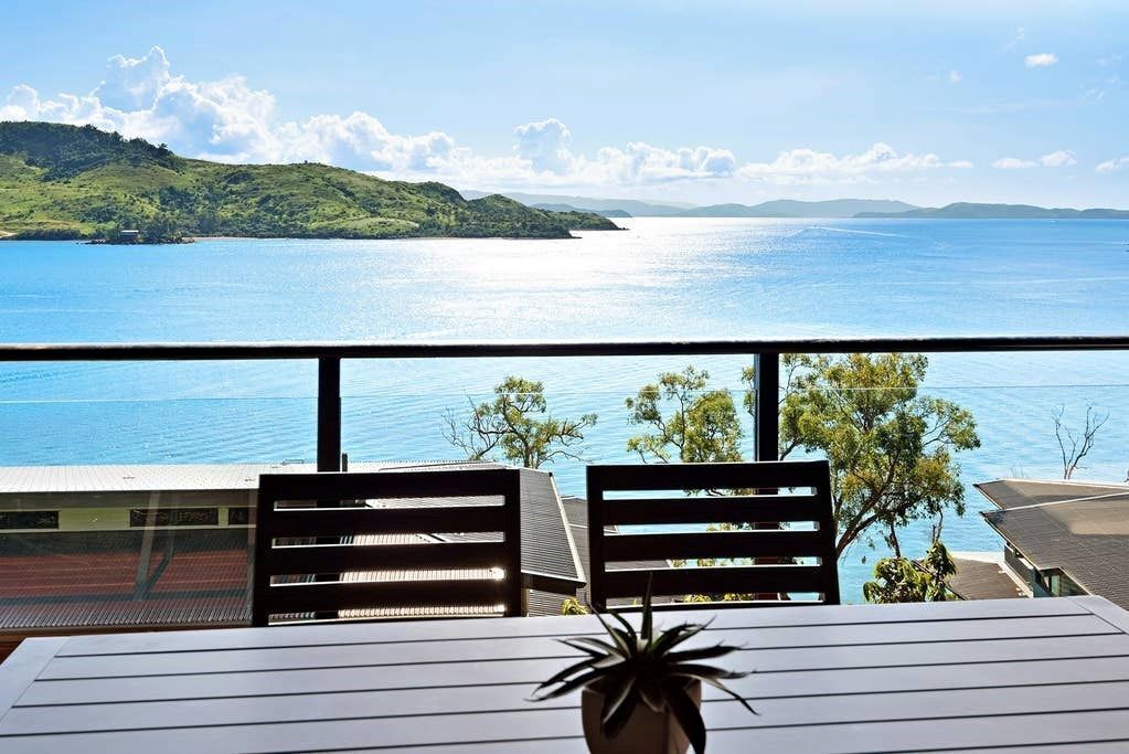 Shorelines 18 - Seaview Apartment on Hamilton Island