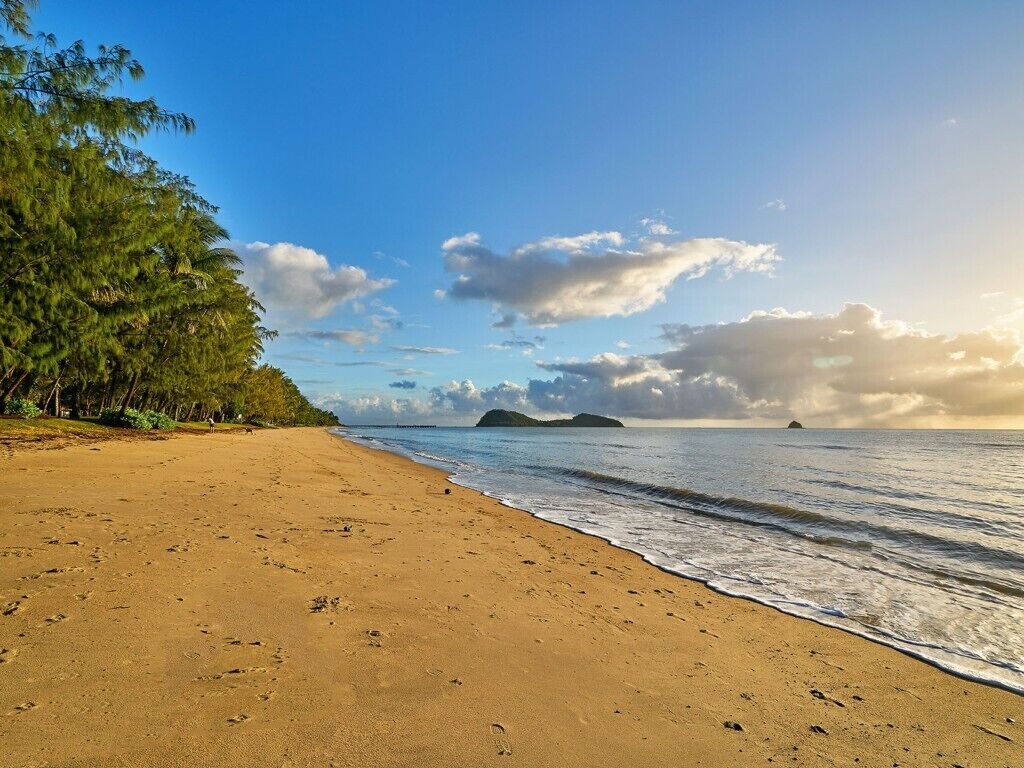 The Whitehouse, Palm Cove - Welcome to Paradise