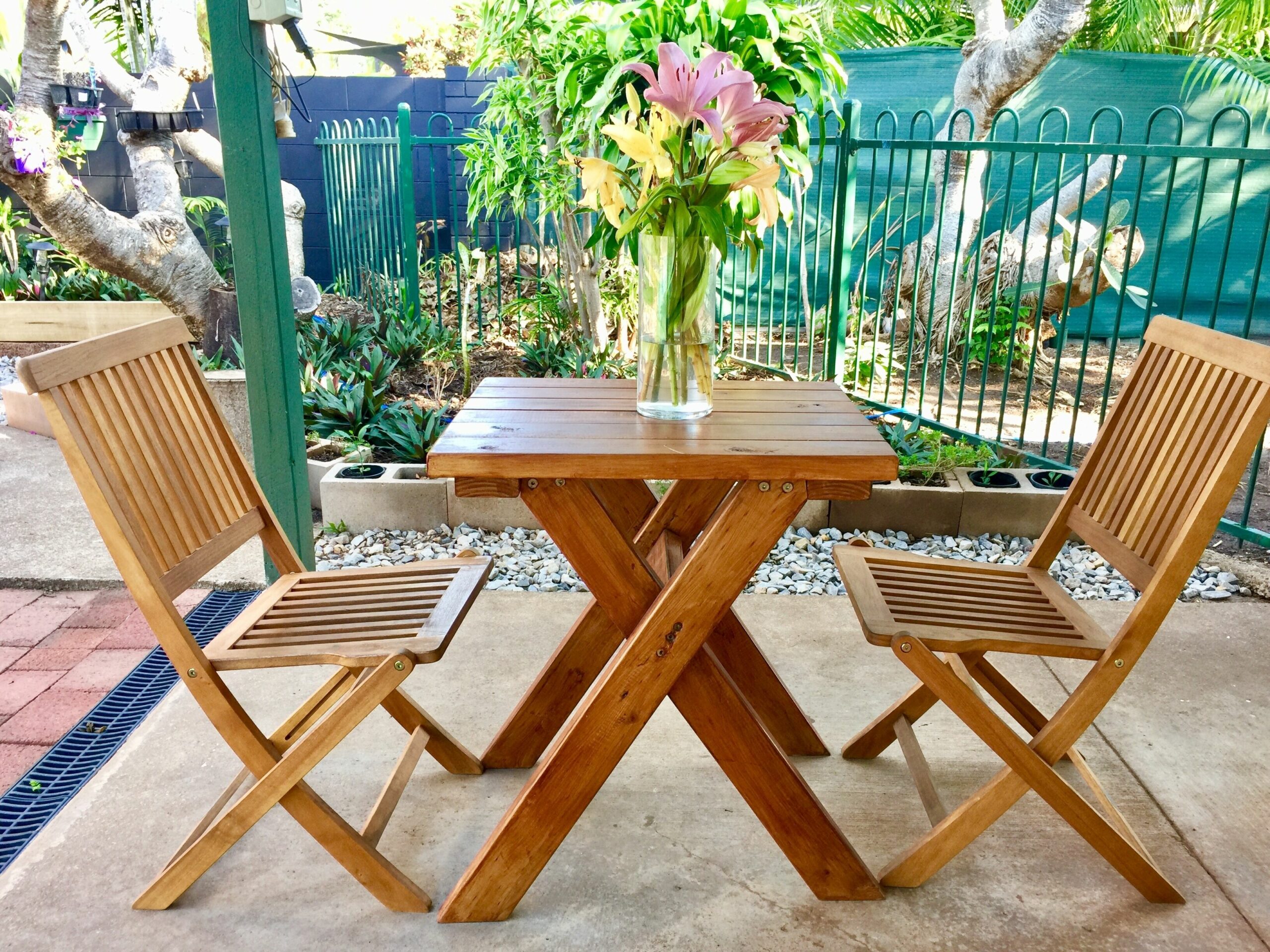 Tropical Tiwi, a Bali style family villa in Darwin