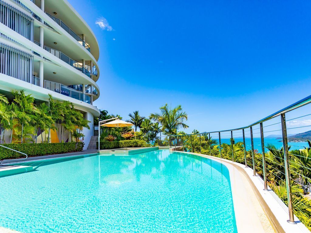 Serenity 18,ocean Views, Pool, Wifi, 2 BED 2 Bath