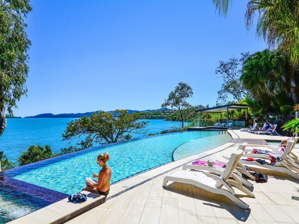 Shorelines 14 - Seaview Apartment on Hamilton Island