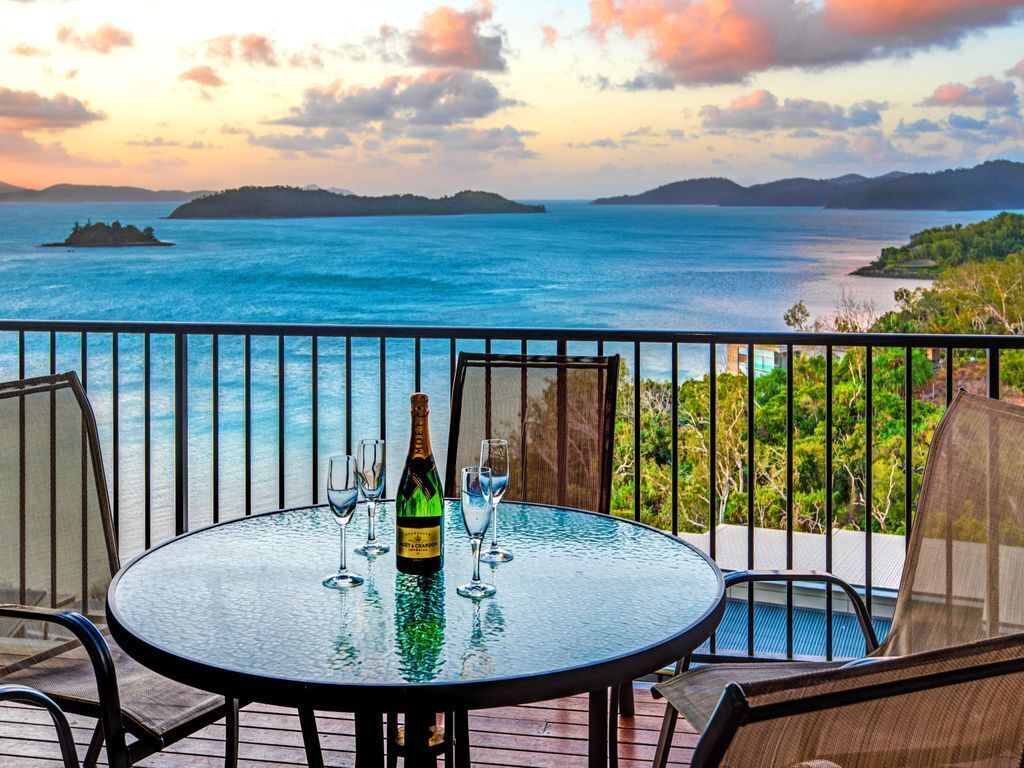 3 The Panorama Hamilton Island 2 Bedroom 2 Bathroom Ocean View Modern Apartment